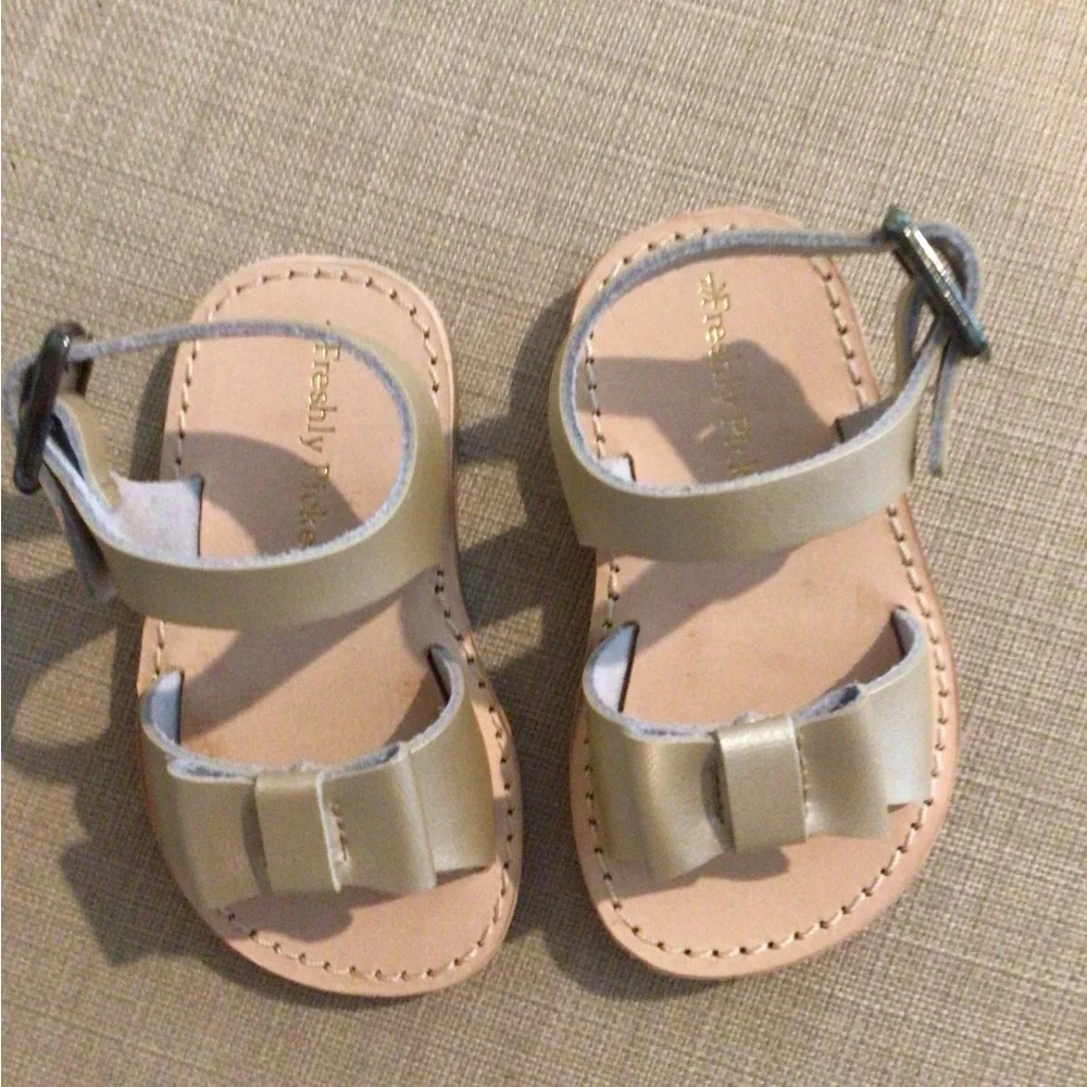 Brand New Freshly Picked Kids Sandals - Platinum color - Picture 1 of 4